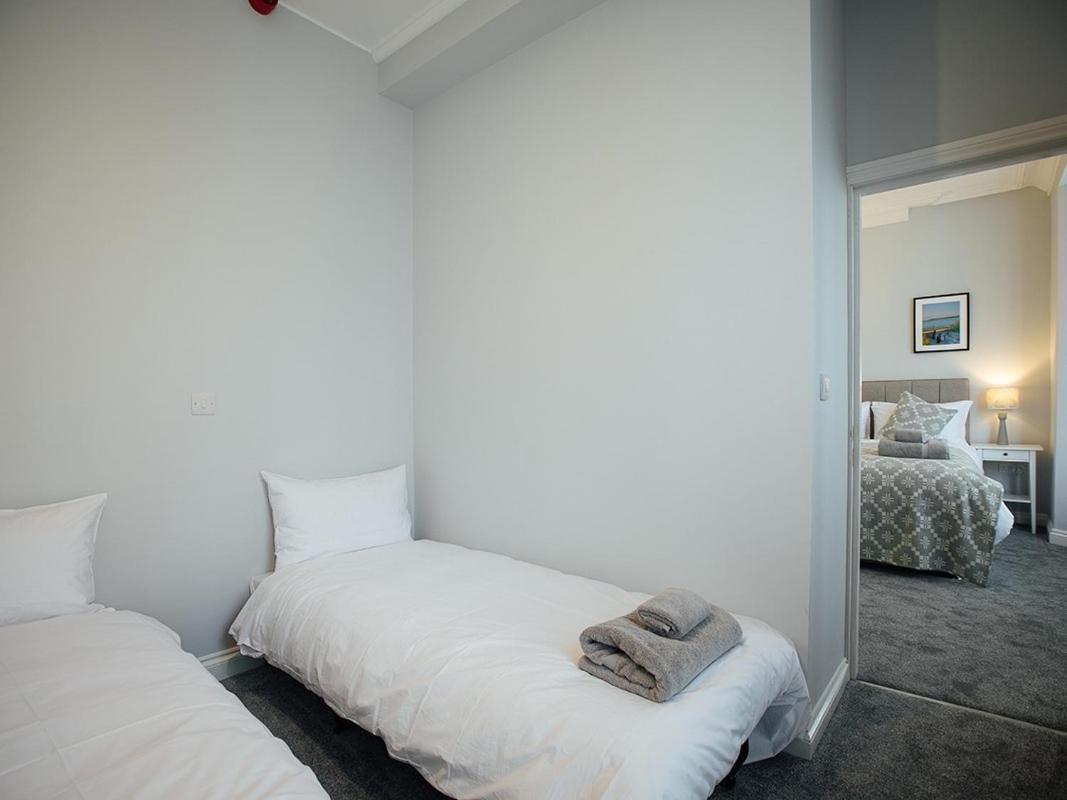 The Townhouse Hotel Tenby Værelse billede